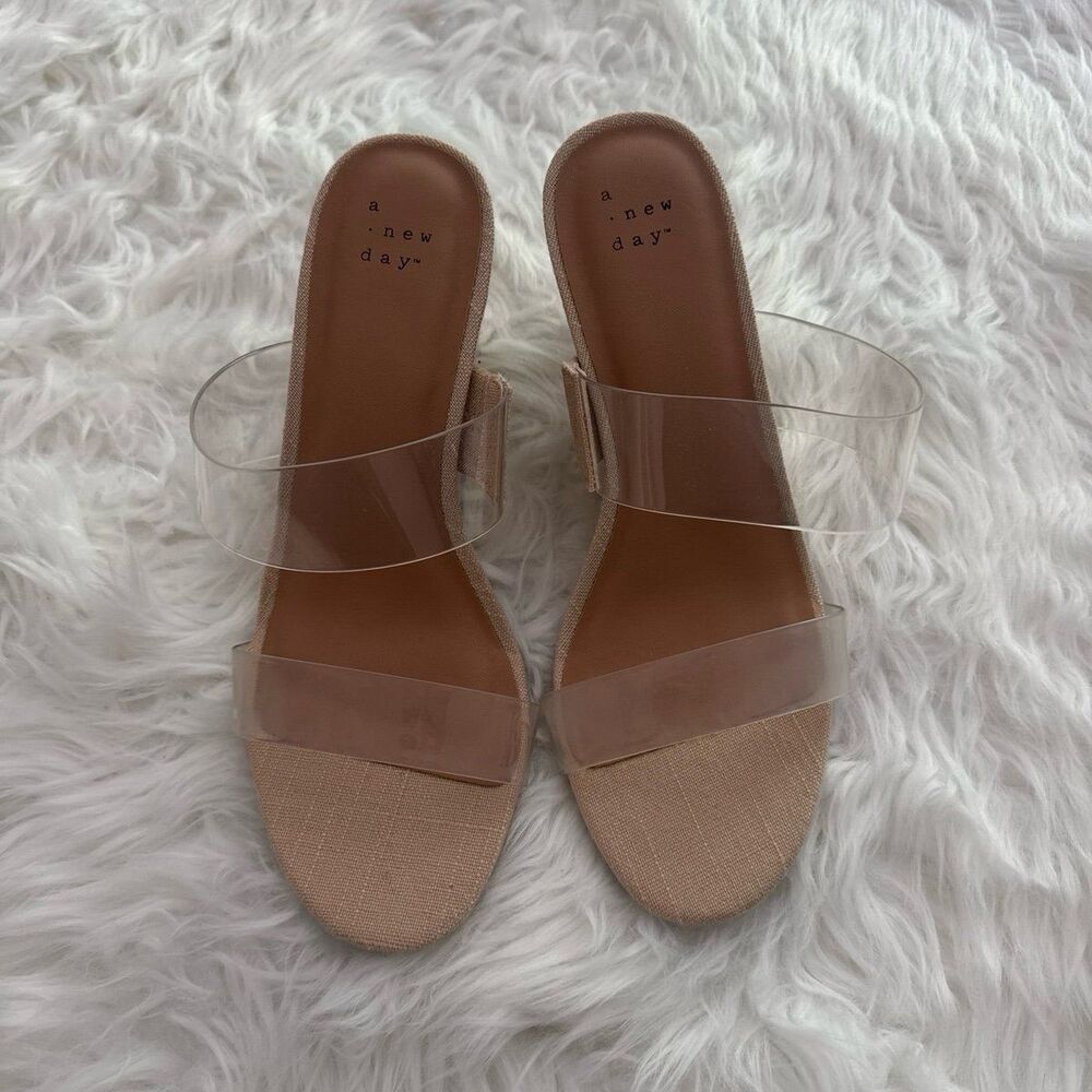 A New Day Ansel Double Band Open Toe Wedge Heels
Size 8